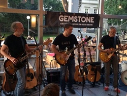 Gemstone im Kork